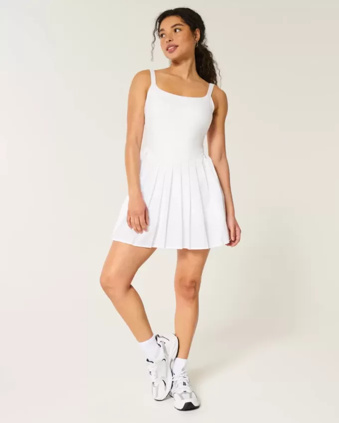 Rochie plisată activă Gilly Hicks Rochie plisată activă Gilly Hicks