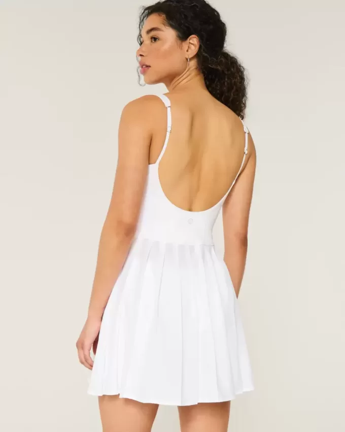 Rochie plisată activă Gilly Hicks Rochie plisată activă Gilly Hicks