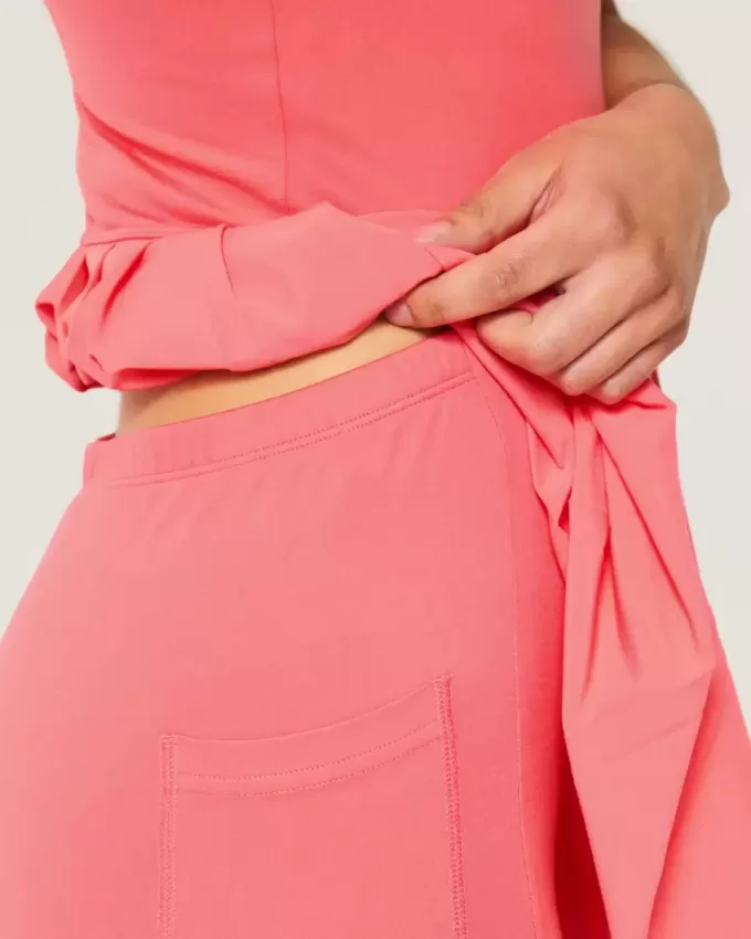 Rochie plisată activă Gilly Hicks Rochie plisată activă Gilly Hicks