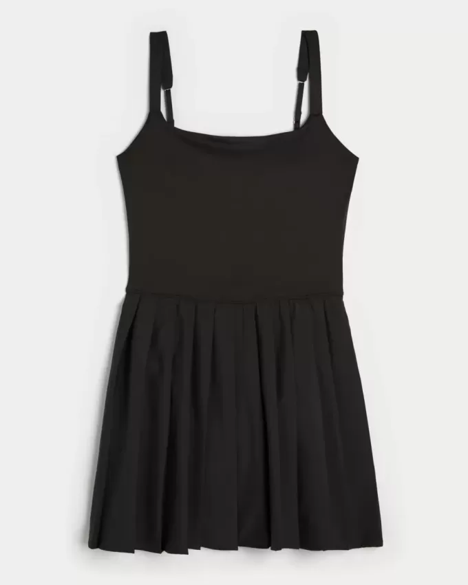 Rochie plisată activă Gilly Hicks Rochie plisată activă Gilly Hicks
