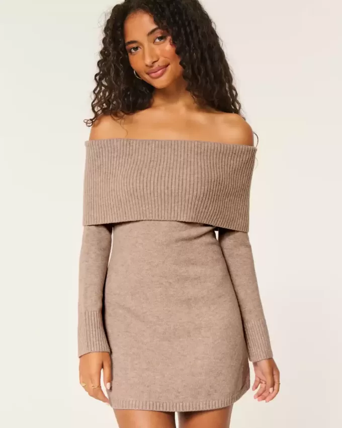 Rochie pulover cu umăr dezactivat Rochie pulover cu umăr dezactivat