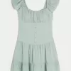 Rochie Skort cu maneca fluturata Rochie Skort cu maneca fluturata