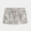 Short mini Camo cu șiret roz cu talie joasă Short mini Camo cu șiret roz cu talie joasă