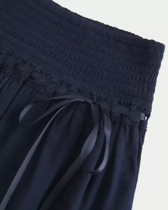 Short mini cu etaje cu smock Short mini cu etaje cu smock