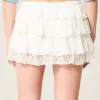 Short mini cu etaje din dantelă și șifon Short mini cu etaje din dantelă și șifon