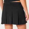 Short mini cu pliuri cu talie mijlocie Short mini cu pliuri cu talie mijlocie