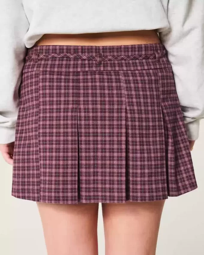 Short mini cu pliuri cu talie mijlocie Short mini cu pliuri cu talie mijlocie