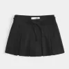 Short mini cu pliuri cu talie mijlocie Short mini cu pliuri cu talie mijlocie