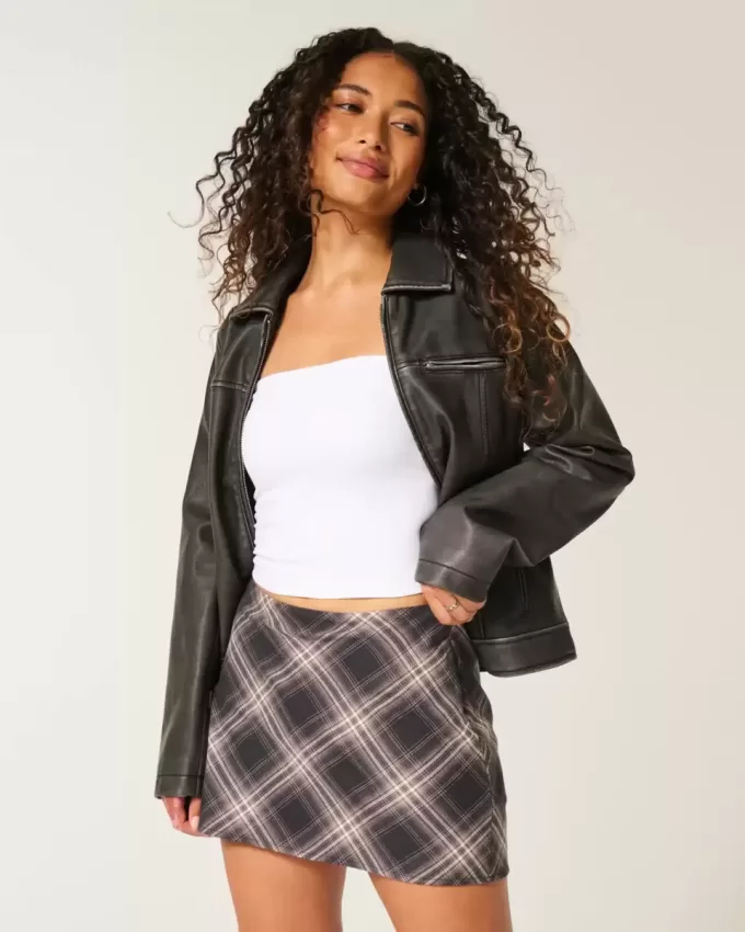 Short mini cu talie înaltă Short mini cu talie înaltă