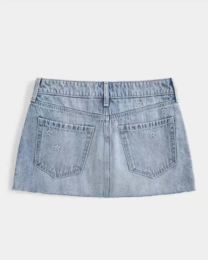 Short mini din denim brodat cu stea cu talie joasa Short mini din denim brodat cu stea cu talie joasa