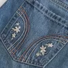 Short mini din denim brodat cu talie joasa Short mini din denim brodat cu talie joasa