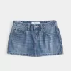 Short mini din denim cu fundă brodat cu talie joasă Short mini din denim cu fundă brodat cu talie joasă