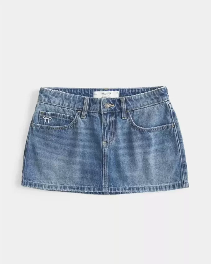 Short mini din denim cu fundă brodat cu talie joasă Short mini din denim cu fundă brodat cu talie joasă