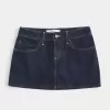 Short mini din denim cu talie joasă, spalat la culoare închisă Short mini din denim cu talie joasă, spalat la culoare închisă