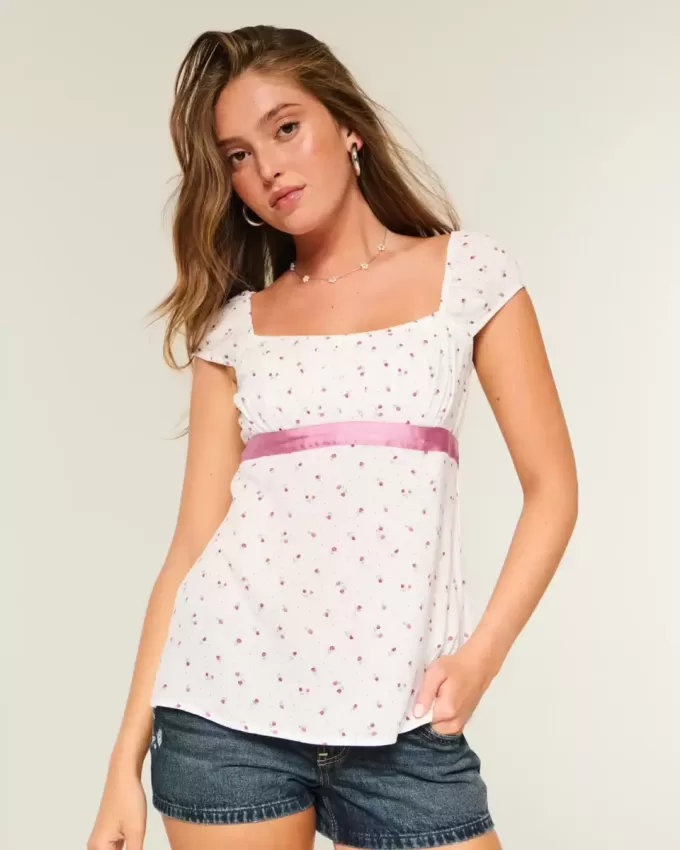 Top Babydoll cu cravată ușoară din satin Top Babydoll cu cravată ușoară din satin