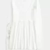Top Babydoll cu mânecă lungă și model fluture ușor Top Babydoll cu mânecă lungă și model fluture ușor