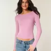 Top cu mânecă lungă și gât Top cu mânecă lungă și gât