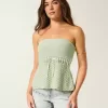 Top cu tub de pulover fără bretele în stil croșetat Top cu tub de pulover fără bretele în stil croșetat
