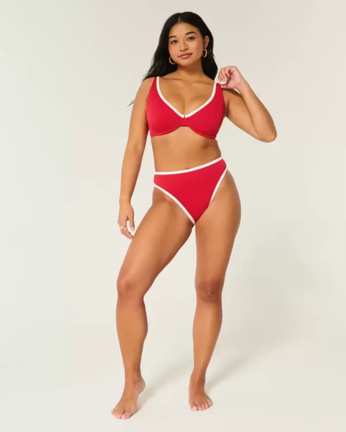 Top de bikini cu sârmă, curbat, înalt Apex Top de bikini cu sârmă, curbat, înalt Apex
