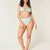 Top de bikini triunghi cu volane Top de bikini triunghi cu volane