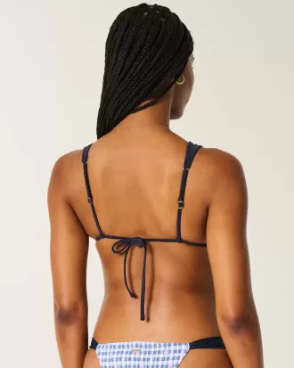 Top de bikini triunghi smocked peste umeri
