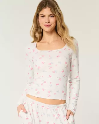 Top de pijama confortabil cu model Berry