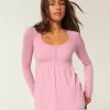 Top pentru babydoll Henley cu cravată la spate Top pentru babydoll Henley cu cravată la spate