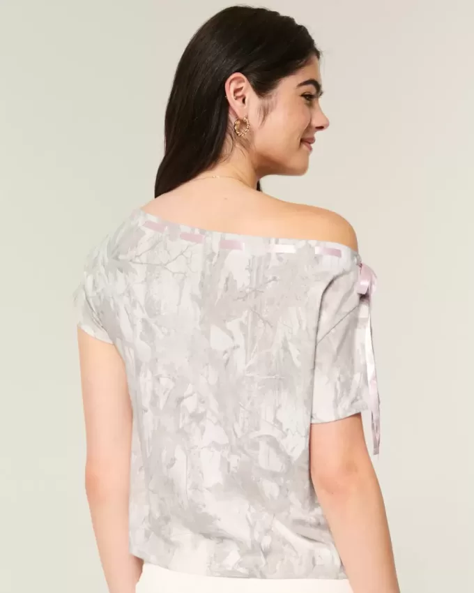 Tricou Camo cu cravată ușor de pe umăr Tricou Camo cu cravată ușor de pe umăr