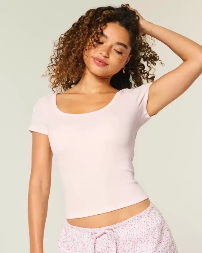 Tricou cu scoop Tricou cu scoop