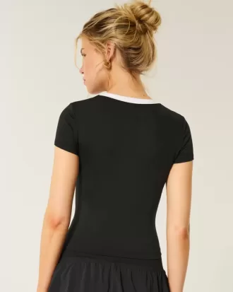 Tricou pentru bebeluși cu grafic activ Gilly Hicks