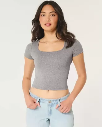 Tricou pentru bebeluși cu gât pătrat din țesătură moale, fără cusături