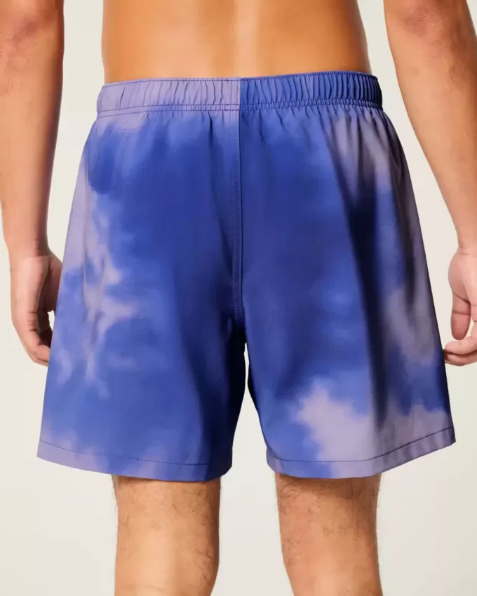 Trunchi de baie pentru volei la mijlocul coapsei Trunchi de baie pentru volei la mijlocul coapsei