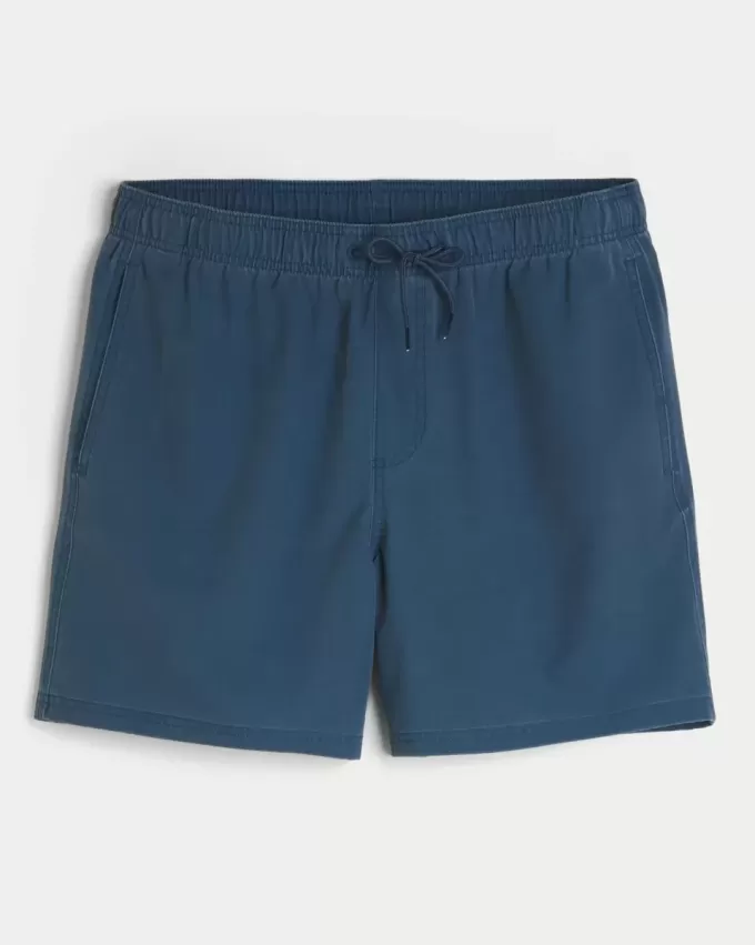 Trunchi de baie pentru volei la mijlocul coapsei Trunchi de baie pentru volei la mijlocul coapsei