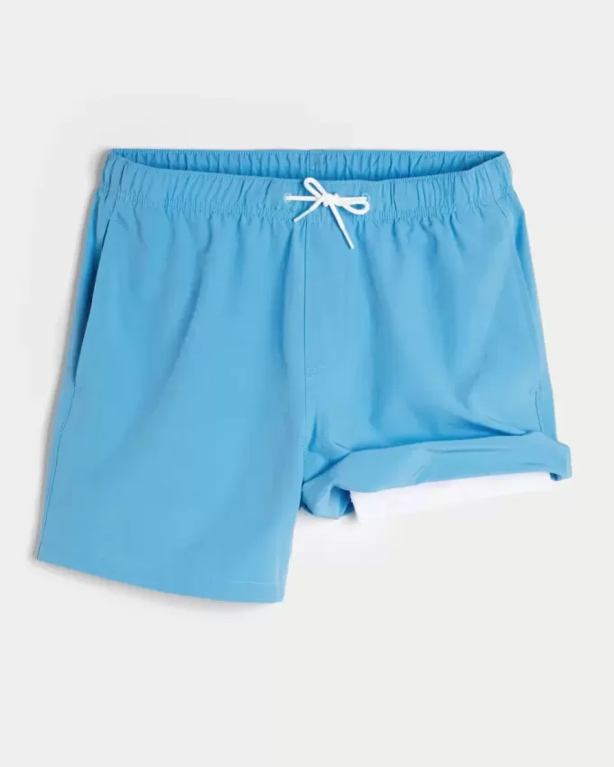 Trunchi de baie pentru volei la mijlocul coapsei Trunchi de baie pentru volei la mijlocul coapsei